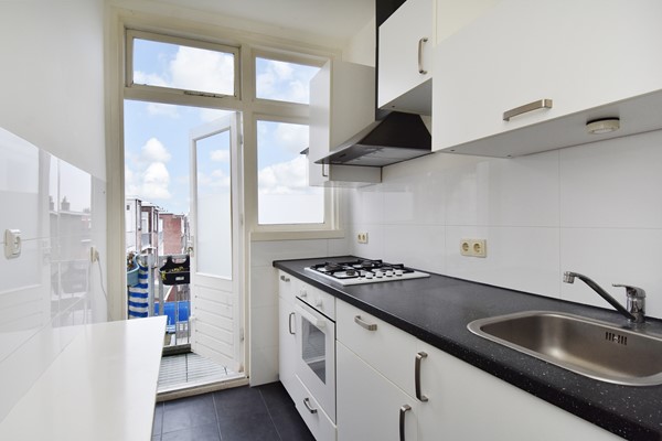 Medium property photo - Escamplaan 181, 2547 GD Den Haag